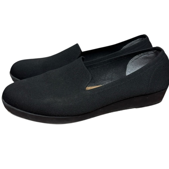 Me Too Averie Black Knit Mesh Slip On Loafer - 9M - Picture 2 of 9